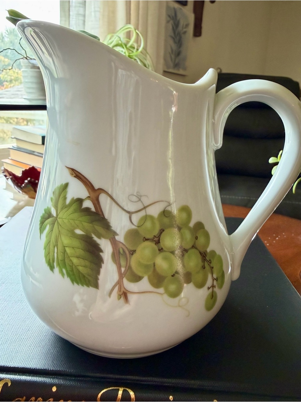 BIA Cordon Bleu Fruit motif decorative ceramic pitcher hand decorated in the USA - Picture 4 of 6